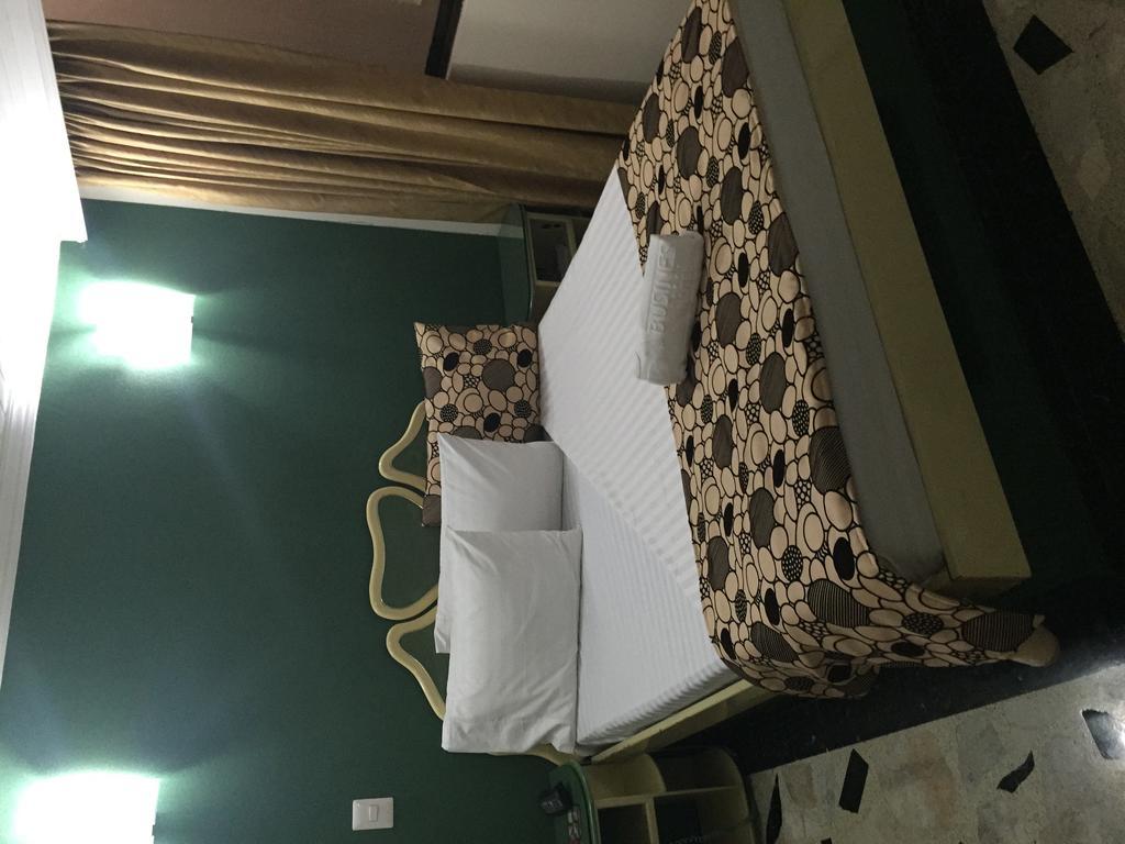 Hotel Business Богота Екстериор снимка
